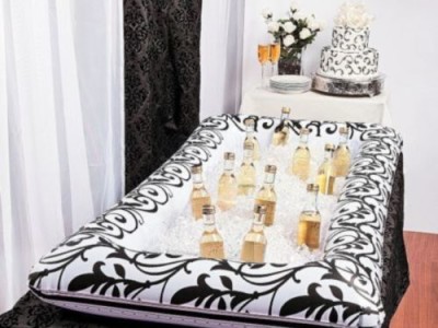 Inflatable-Black &-White-Damask-Buffet-Cooler